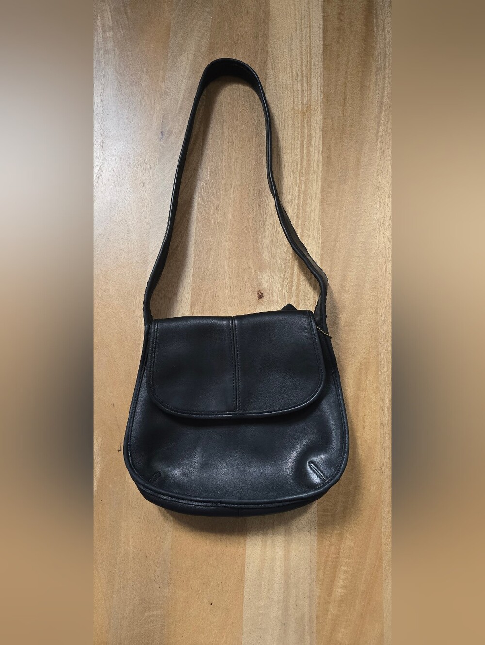 Vintage Coach Ergo Flap Black Leather Crossbody Bag 9034 USA